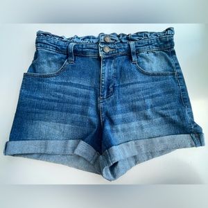 NWOT Blue Spice Paperbag Waist Jean Shorts Juniors Size 3